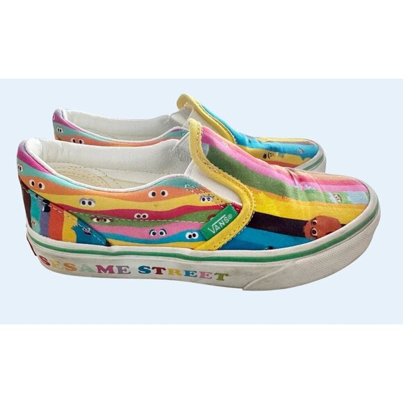 VANS x Sesame Street Youth Kids Slip On Canvas Sneakers Size 1 - Picture 1 of 8